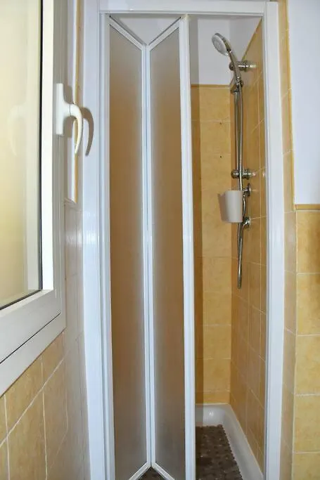 Kyaala Djadsal Moradias Pool&Sea Apartment Santa Maria 0*,